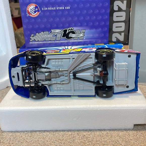 Jeff Gordon # 24 Du Pont /Pepsi/Daytona 2002 Monte Carlo 1:24.Scale Stock Car - Picture 15 of 16